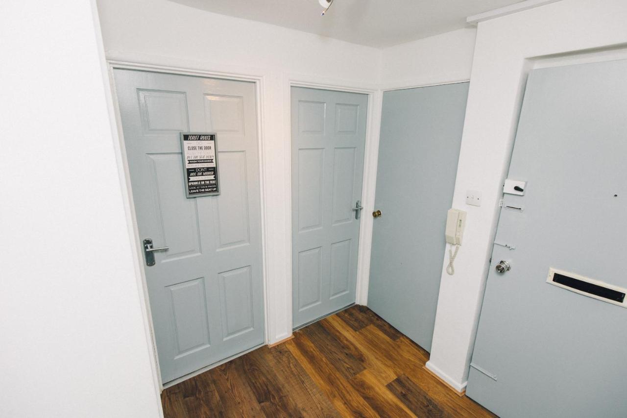Luxe Spacious & Central 2Bed Luton Apartment - Free Parking - Free Wi-Fi - Near Ltn Airport & L&D Hospital Exteriör bild
